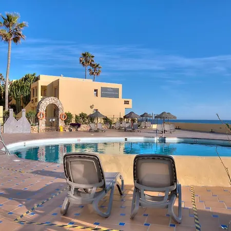 Apartment Beachfront Dona Lola